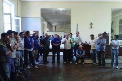 Pe�alba pide mejoras sin tercerizaci�n definitiva