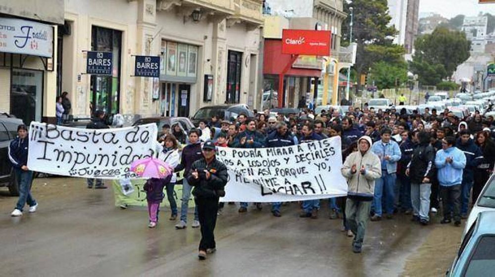 La marcha por la inseguridad reuni� a unas 300 personas
