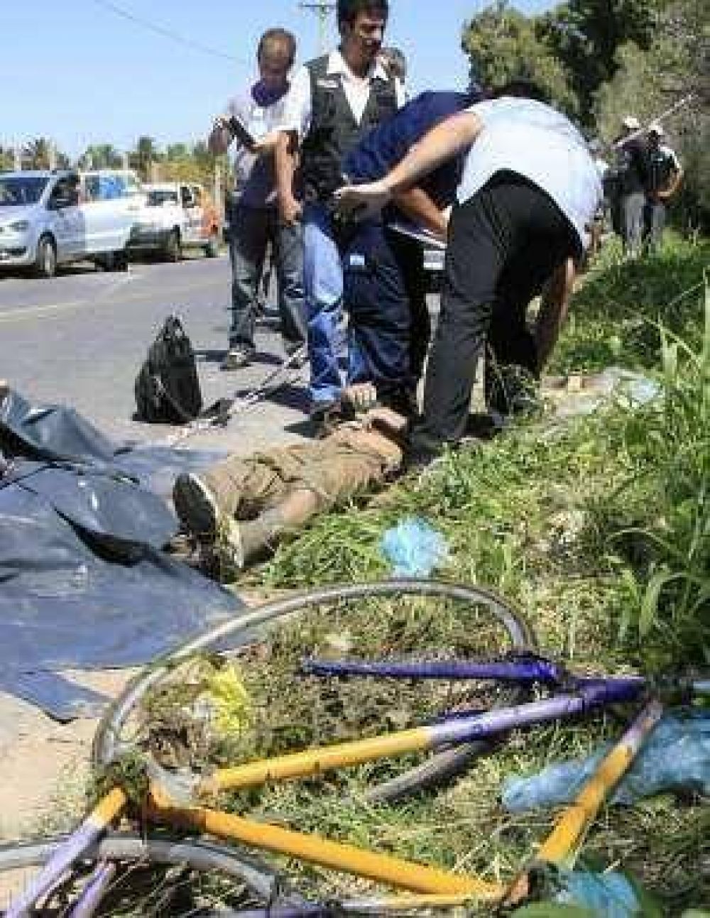 Se mat� al caer con su bicicleta