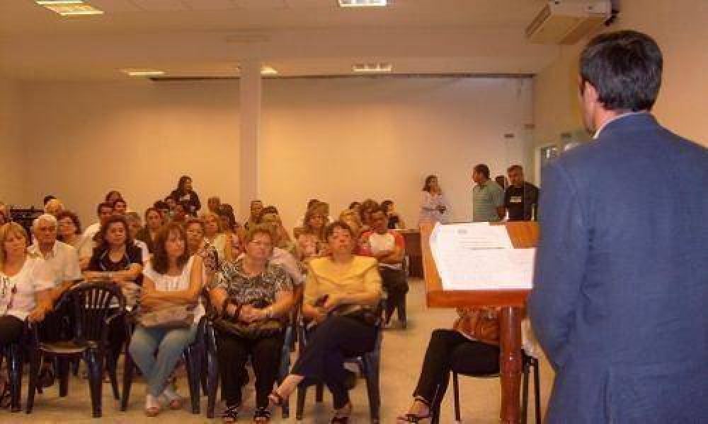 Importante reuni�n con asociaciones civiles en el Concejo