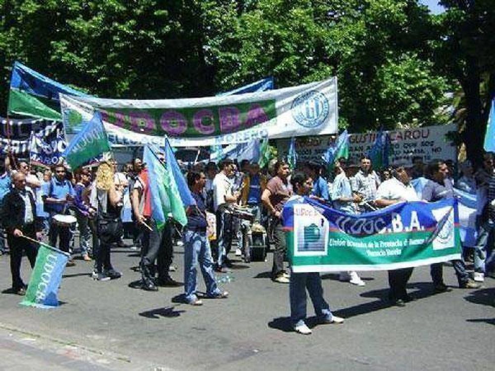 La Provincia prepara una nueva oferta salarial para evitar el paro docente 