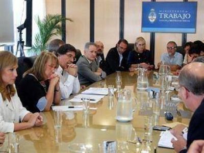 Sileoni: �el acuerdo con los docentes est� lejos�