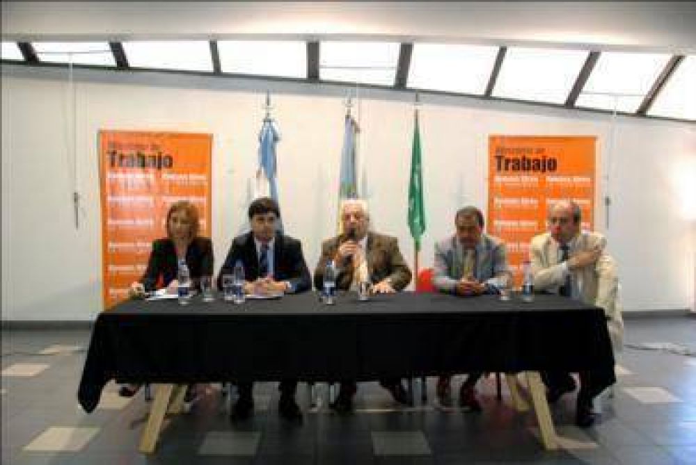 Cuartango y Delegados regionales de Trabajo coordinaron pol�ticas