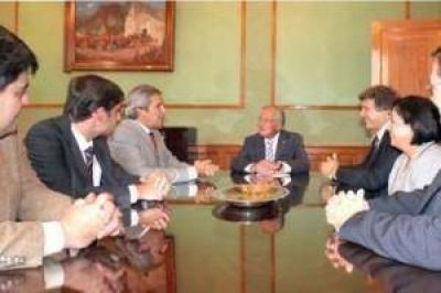 JEMSE en funciones, Fellner design� al frente del directorio a Marcos Calachi�