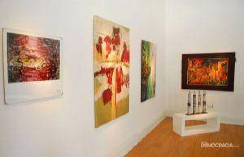 Cada vez m�s artistas juninenses exhiben y comercializan sus obras en Tono Local