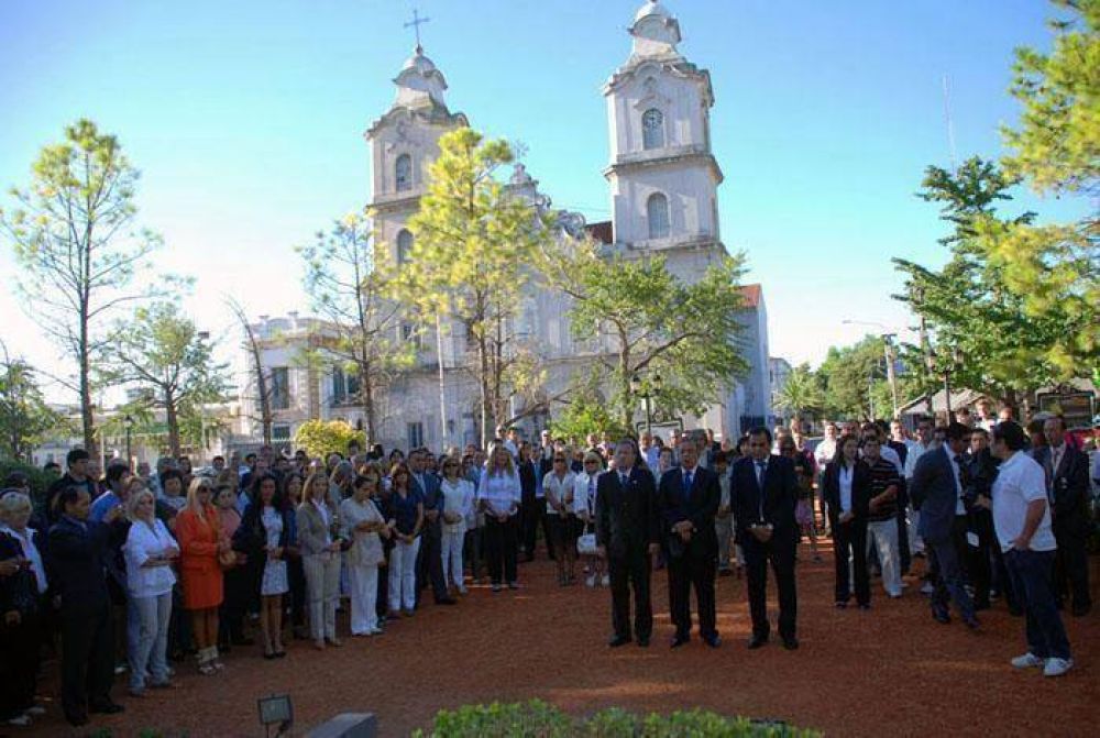 Breve conmemoraci�n por un nuevo aniversario de la Firma del Tratado del Pilar
