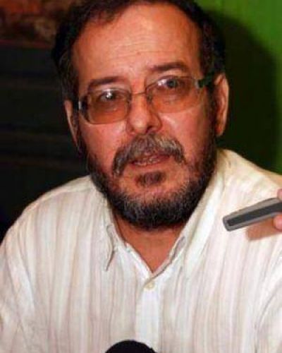 Carlos Mart�nez �El Gobierno Provincial viola la Ley de Inteligencia Nacional�
