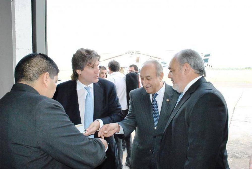 Boudou reconoci� la popularidad de Ricardo Colombi y sostuvo que las relaciones entre Corrientes y Naci�n