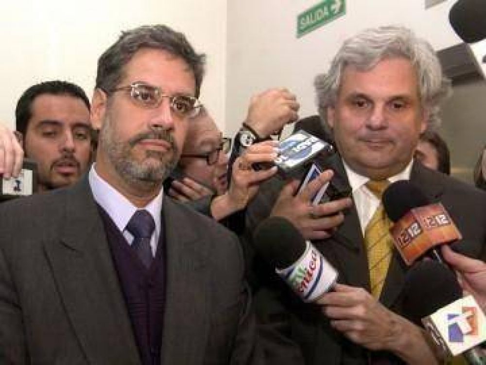 El lujanense Eduardo S�caro suena como posible reemplazante de Schiavi