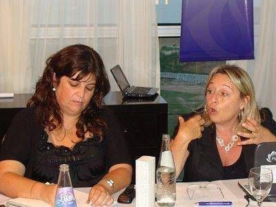 Teresa Lugo junto al equipo de Educaci�n