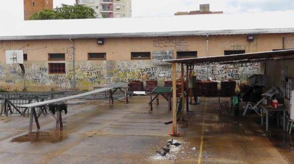 Una secci�n del turno ma�ana de la Escuela Normal todav�a no iniciar� las clases