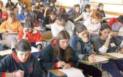 Para el Secretario Adjunto del CEDEMS: �No est�n dadas las condiciones para el inicio del ciclo lectivo 2009�.