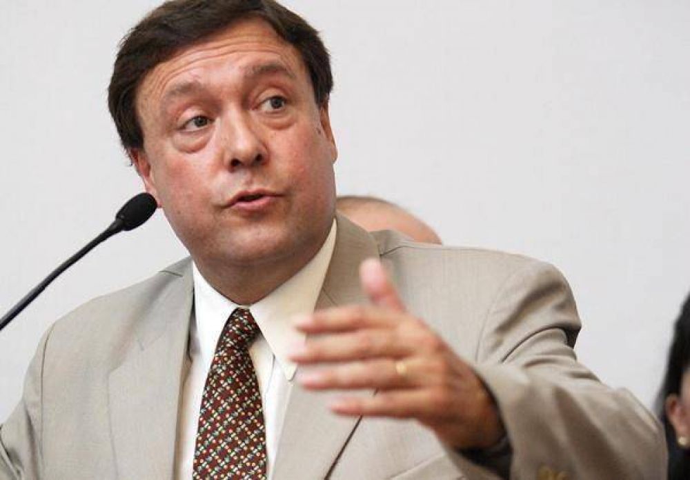  Tras rechazo de Unter, Weretilneck pidi� "sensatez"