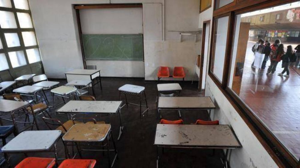 Los docentes paran hoy pese a que aceptar�an la oferta salarial