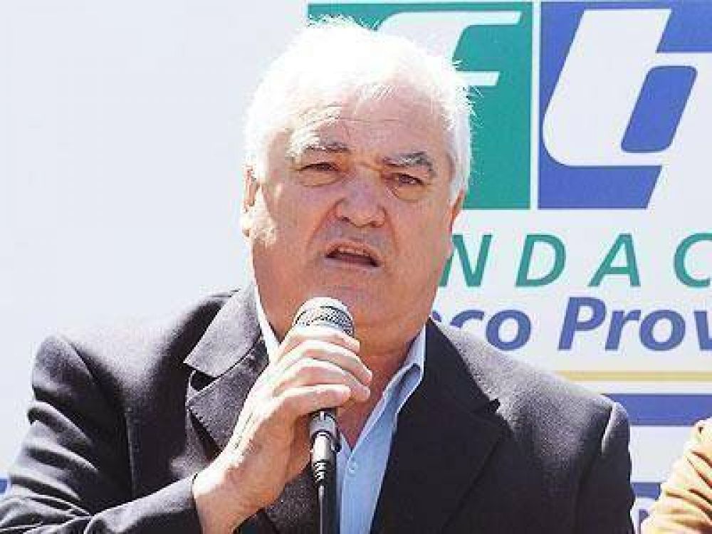 LOMAS: Carasatorre defendi� la Comisi�n Evaluadora y opin� que Santos "est� equivocado"