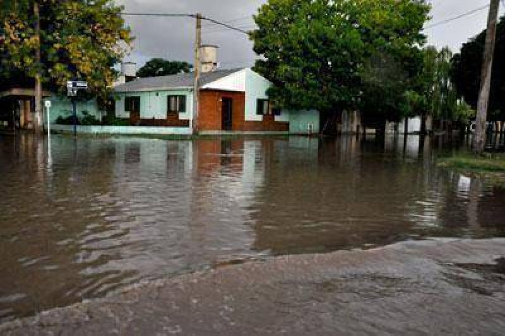 Villa Parque anegada por la lluvia
