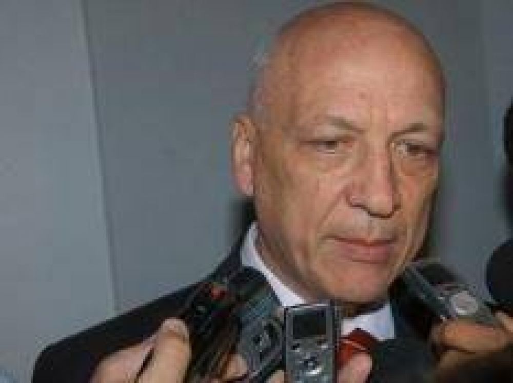 Bonfatti: "En ning�n momento planteamos descontar los d�as"