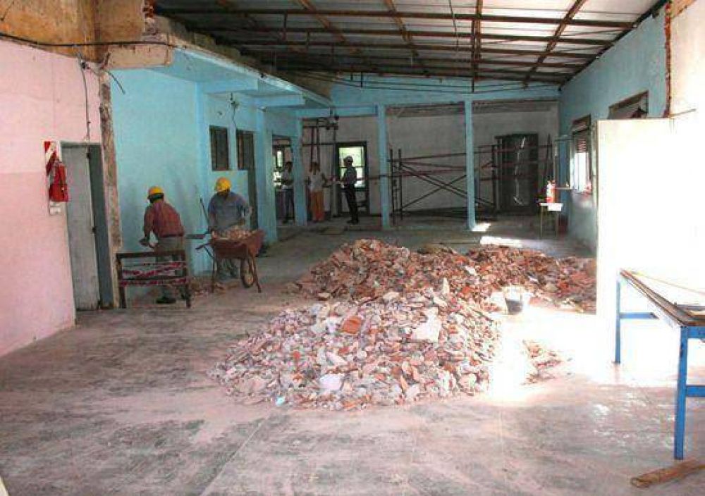 Importantes trabajos de mejora y ampliaci�n se realizan en la Escuela Nro. 13 de La Josefa.