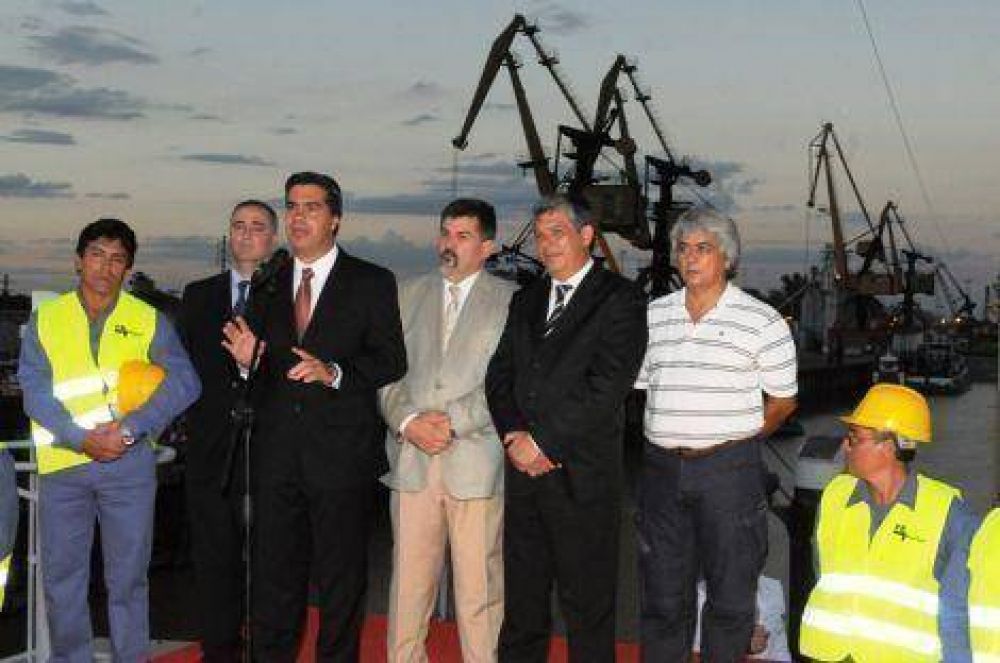 Hidrov�a Paran�Paraguay: Cristina inaugur� en teleconferencia con Capitanich obras por US$ 112 millones