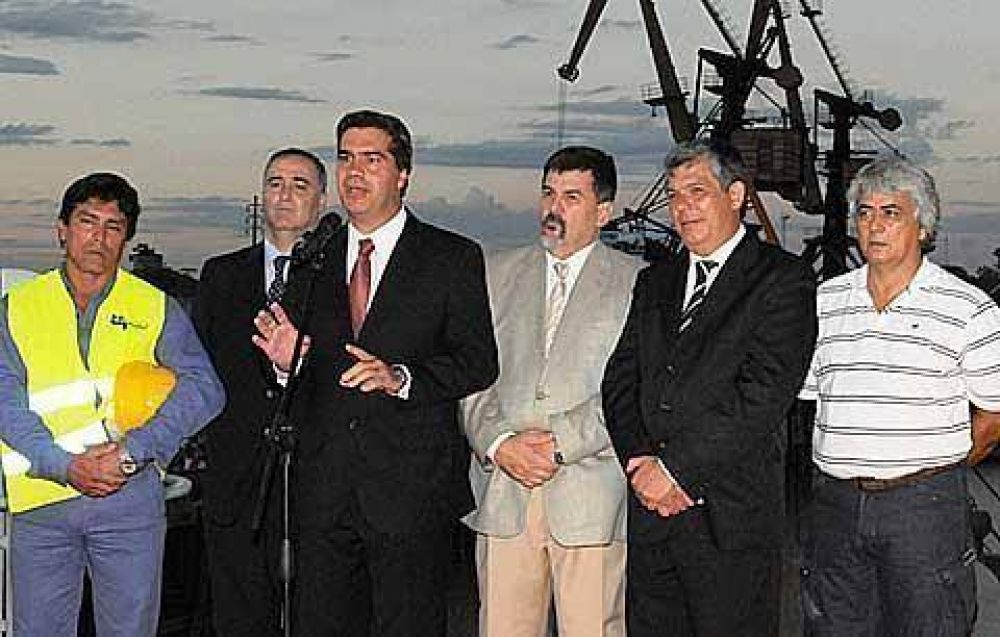 Capitanich asegur� una transformaci�n estructural en el sistema productivo