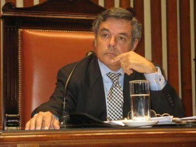 Rovira: �no hay razones para mantener esta protesta�