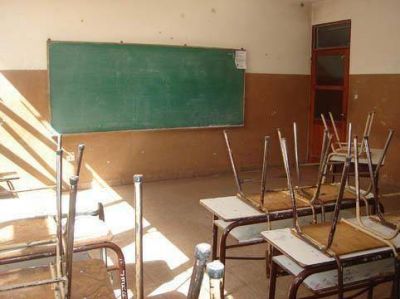 Alto acatamiento al paro docente en Saladillo