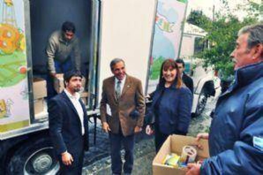 Dieron �tiles escolares en todas las escuelas neuquinas