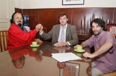 Horacio Guarany se reuni� con Oscar Luciani