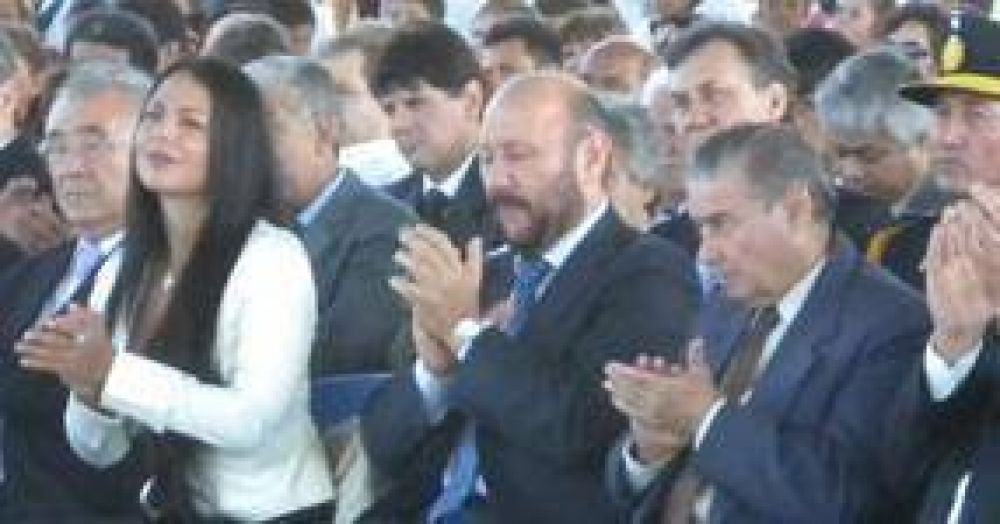 Insfr�n abre hoy el per�odo de sesiones en la Legislatura 