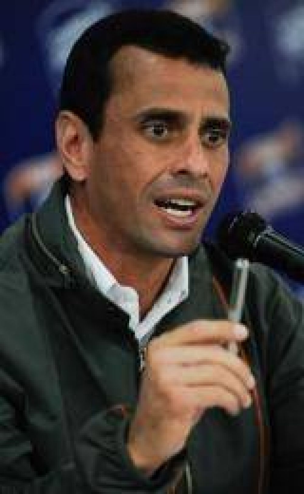 Ir�nico, Capriles dese� a Ch�vez "buena salud para que vea el cambio que viene" en Venezuela