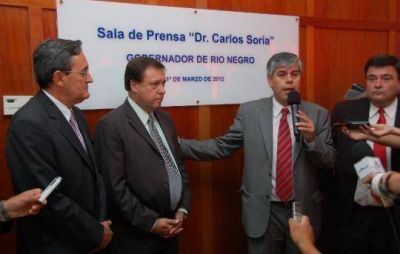 Weretilneck: "Siempre ha sido dif�cil la relaci�n entre la prensa y la pol�tica" 