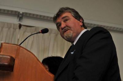 Con cr�ticas y pocos anuncios, Goye abri� las sesiones ordinarias del Concejo