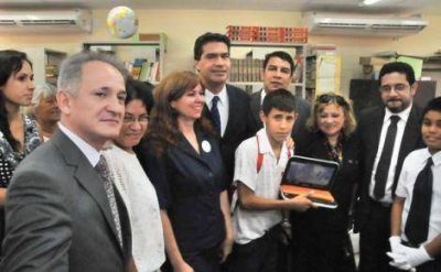 Inauguraron refacciones de las escuelas primarias N� 50 y N� 417 que demandaron una inversi�n de m�s de $ 4 millones
