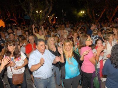 QUILMES: Masiva marcha en reclamo de seguridad
