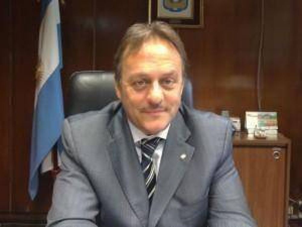 Extreman medidas contra el dengue: Urbani sostuvo �hoy no tenemos virus circulando en Salta ni en Jujuy, pero s� en Bolivia�