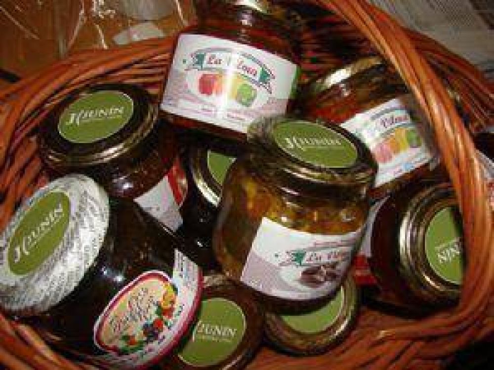 Productos del Mercado Artesanal, regalos institucionales del municipio