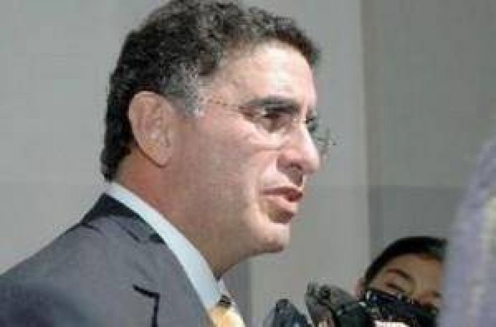 Miguel Rioja: �la gesti�n del Gobierno, interrumpi� una serie a�os de conflictos en el inicio de clases�