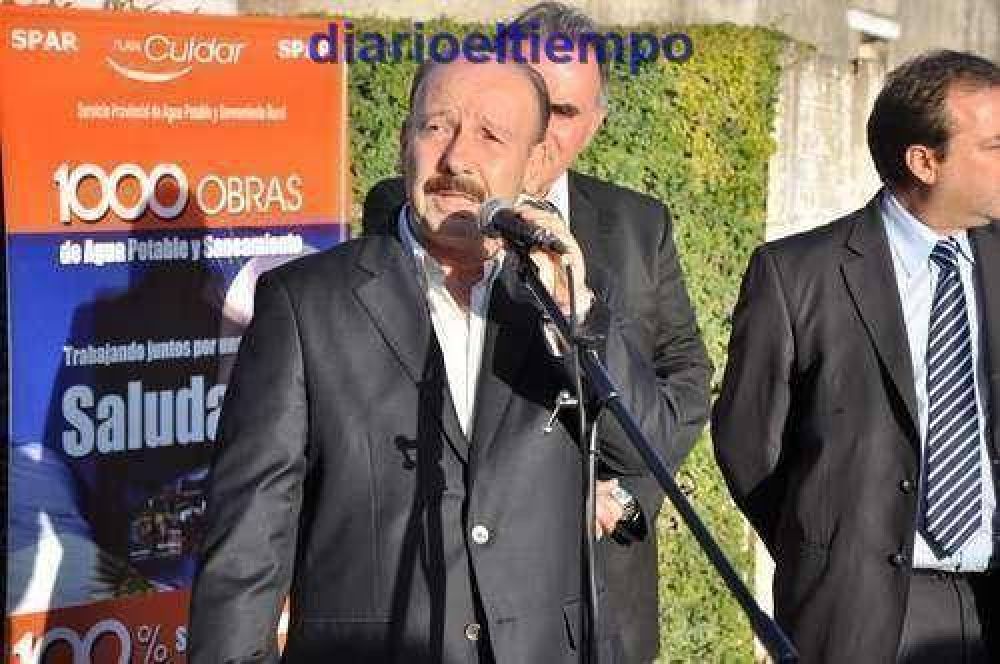 JOS� INZA: "Estas obras son muy necesarias, ya tienen que ver con la salud, la higiene y una mejor calidad de vida"
