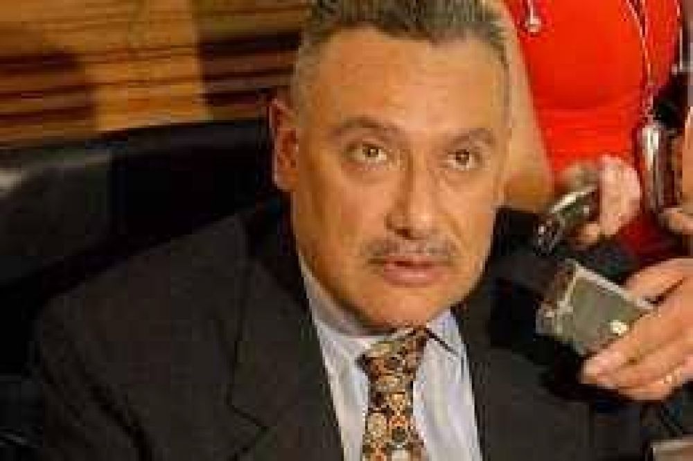 Seg�n Jim�nez, el PE �hace bien los deberes� ante la Naci�n.