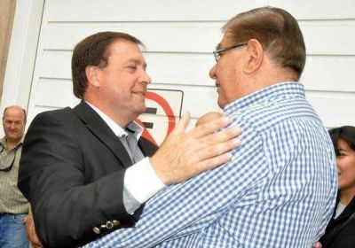 Weretilneck: "Si YPF no cumpli�, ser�n revertidas sus �reas