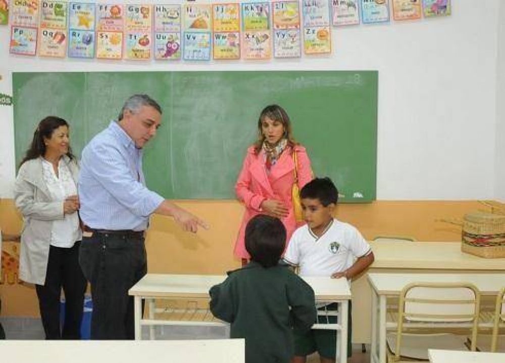 TIGRE: La Escuela de Artes y Oficios Don Orione inaugur� el nivel primario