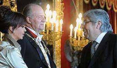 Moyano ante el rey y sin frac 