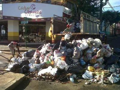 Se extiende el conflicto municipal y no hay recolecci�n de residuos 