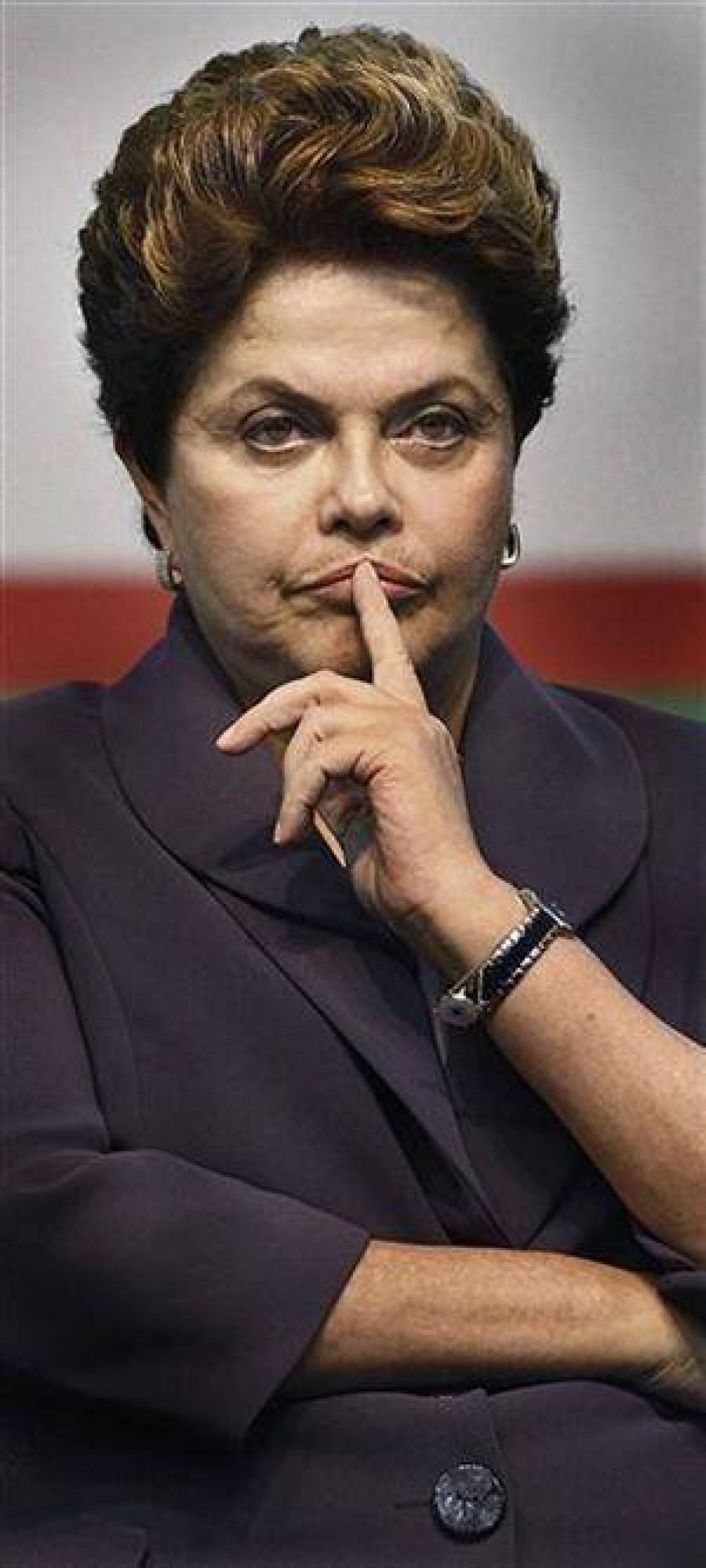 Los militares enfrentan a Dilma