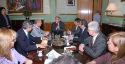 Reuni�n de gabinete provincial: Ministros presentaron informes y evaluaci�n de sus carteras.