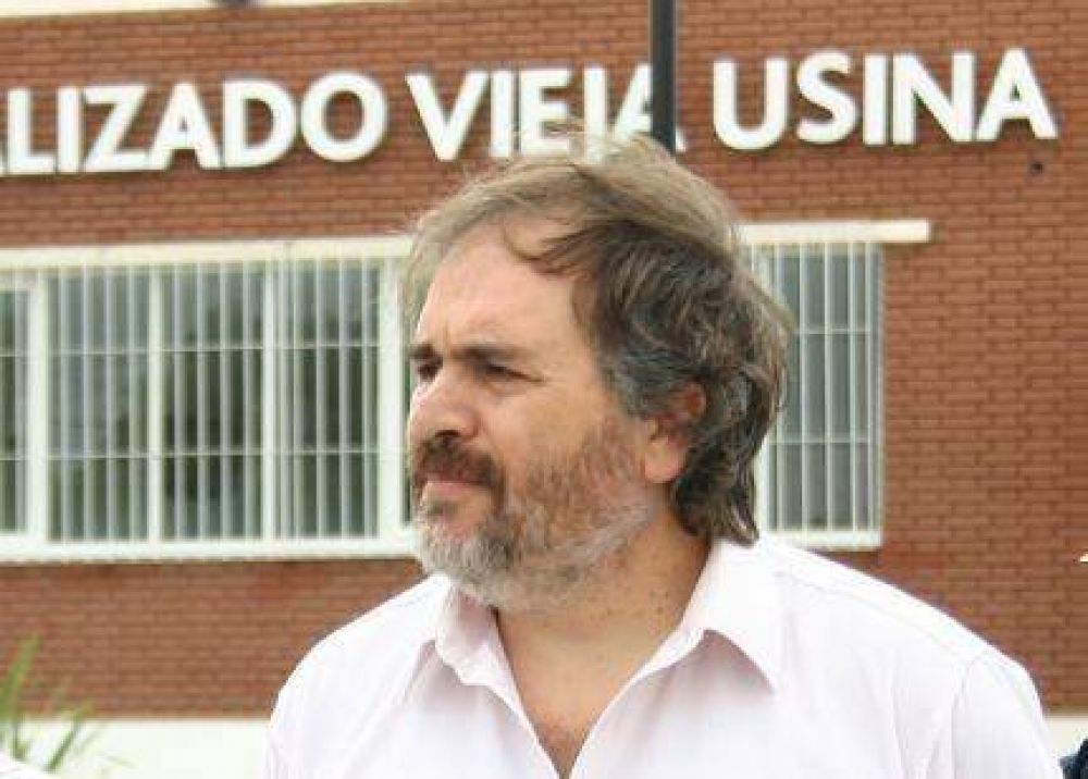 GRAL. PUEYRRED�N - Carobino se reuni� con vecinos del Frente Vecinalista Sur