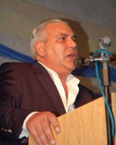 Manuel El�as ponder� la solidez de los discursos de CFK y de Scioli