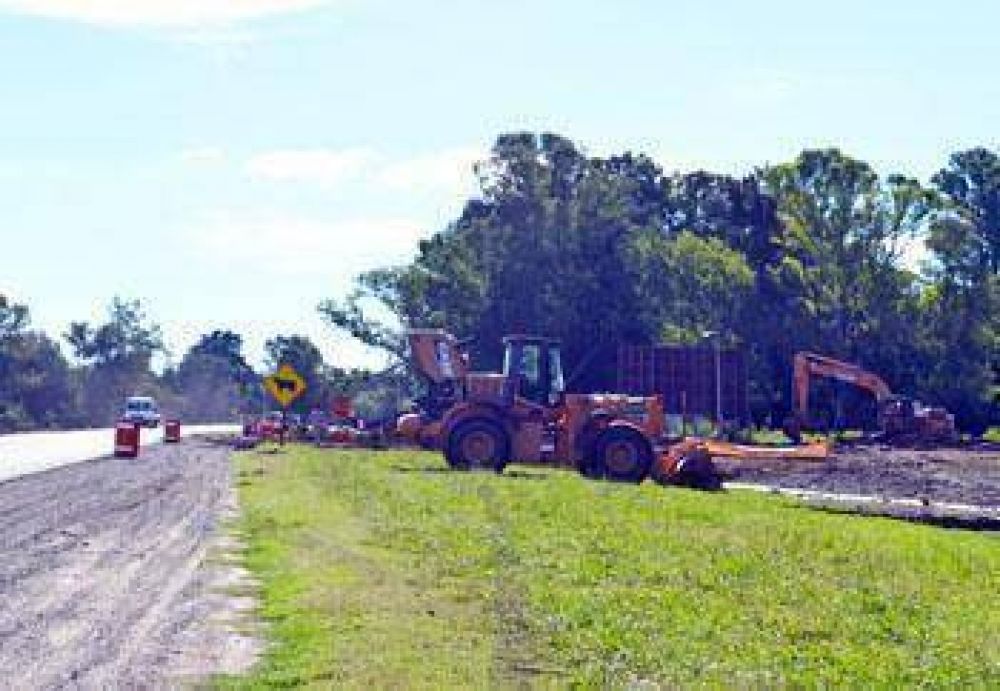 Tras varias postergaciones reiniciaron la obra de la autov�a Pilar-Pergamino