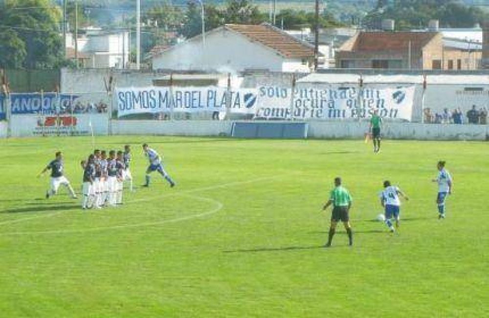 Alvarado fue m�s, pero solo rescat� un punto en su visita ante Gupo Universitario