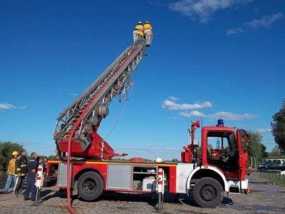 Bomberos Baradero dio inicio al ciclo de capacitaci�n